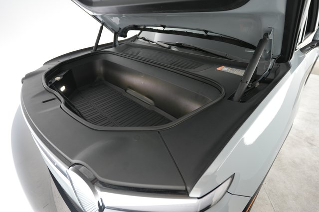 2024 Rivian R1T — photo 20 of 22