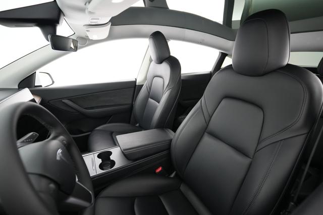 2022 Tesla Model Y — photo 3 of 22