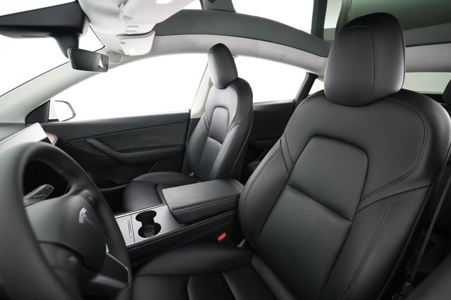 2022 Tesla Model Y — photo 3 of 22