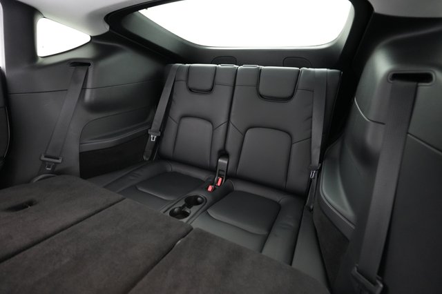 2022 Tesla Model Y — photo 20 of 22