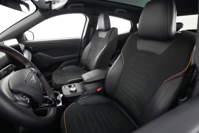 2023 Ford Mustang Mach-E — photo 3 of 22