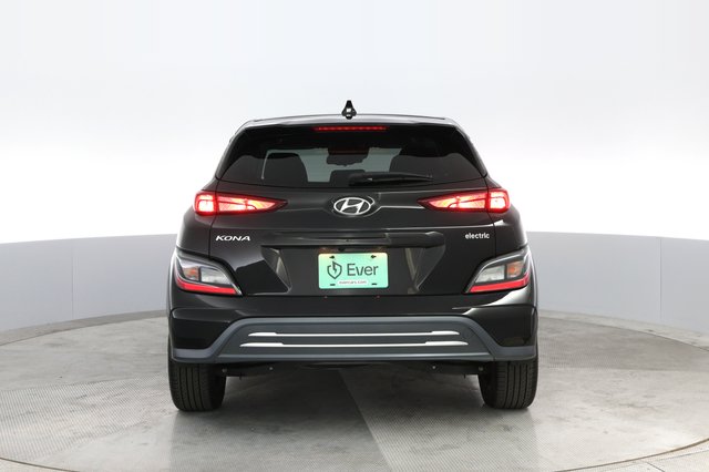 2022 Hyundai Kona — photo 12 of 25