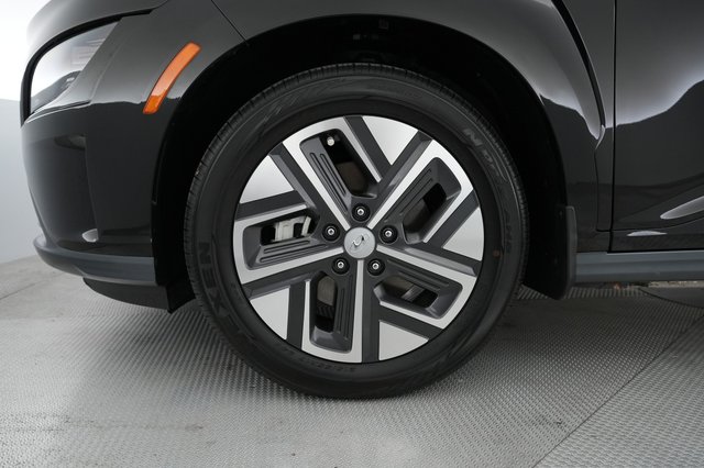2022 Hyundai Kona — photo 15 of 25