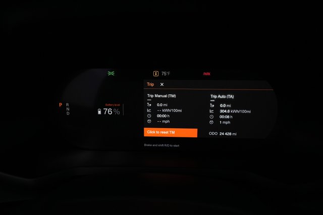 2022 Polestar 2 — photo 5 of 26