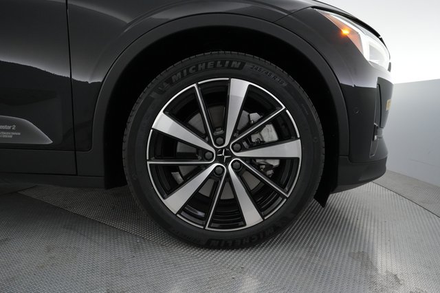 2022 Polestar 2 — photo 16 of 26