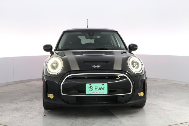 2023 MINI Cooper SE — photo 9 of 21