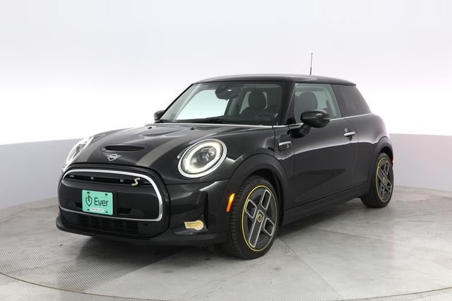 2023 MINI Cooper SE — VIN WMW13DJ02P2S96751