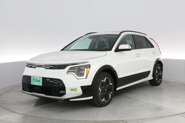 2023 Kia Niro EV — VIN KNDCT3L17P5037215