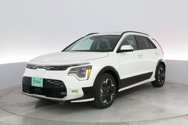 2023 Kia Niro EV — VIN KNDCT3L17P5037215