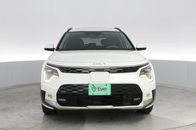 2023 Kia Niro EV — photo 9 of 23
