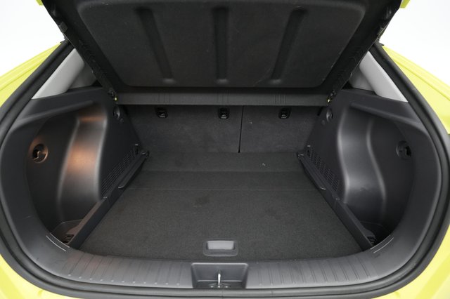 2024 Hyundai Kona — photo 6 of 23
