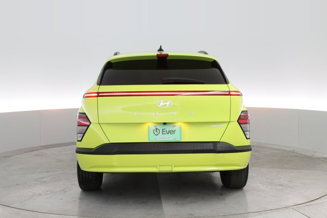 2024 Hyundai Kona — photo 12 of 23