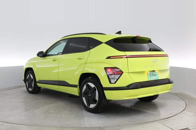 2024 Hyundai Kona — photo 13 of 23