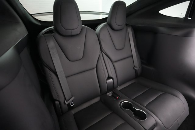 2022 Tesla Model X — photo 20 of 24