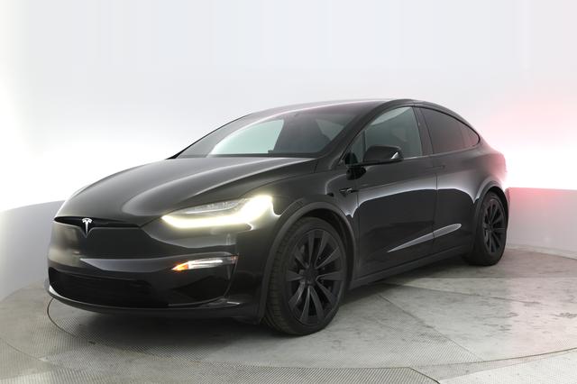 2022 Tesla Model X — VIN 7SAXCBE68NF331418