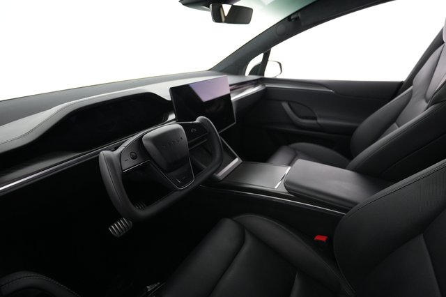 2022 Tesla Model X — photo 3 of 24
