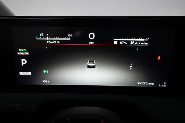 2023 Nissan Ariya — photo 5 of 22