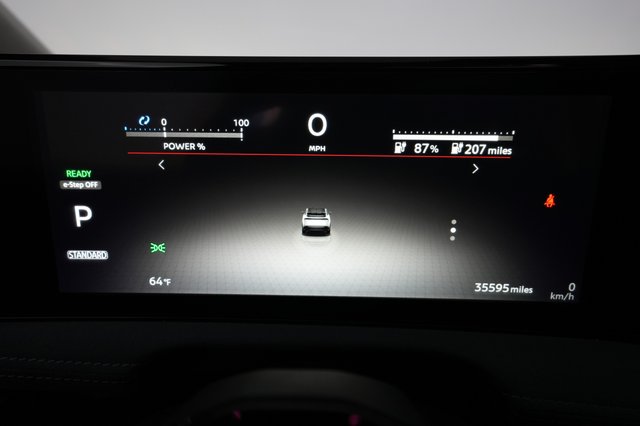 2023 Nissan Ariya — photo 5 of 22