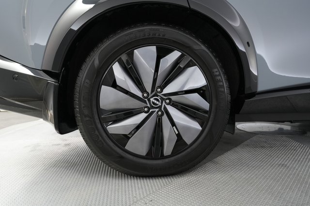 2023 Nissan Ariya — photo 16 of 22
