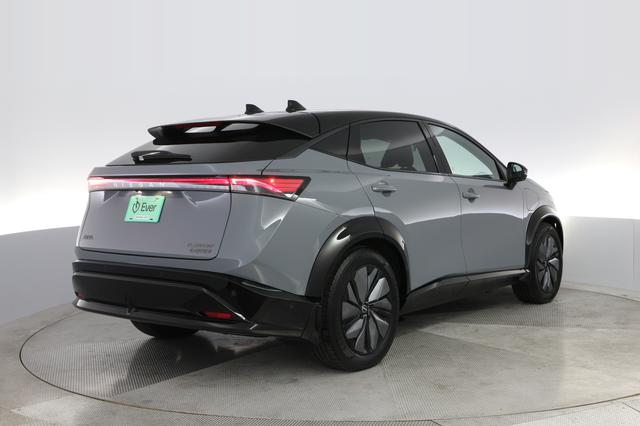 2023 Nissan Ariya — photo 2 of 22