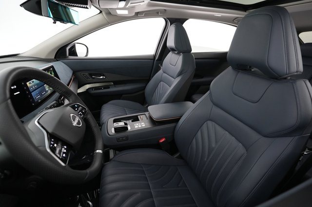 2023 Nissan Ariya — photo 3 of 22