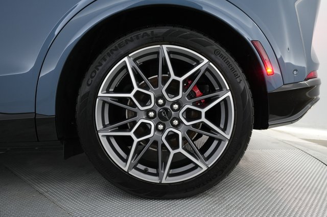 2024 Ford Mustang Mach-E — photo 16 of 22