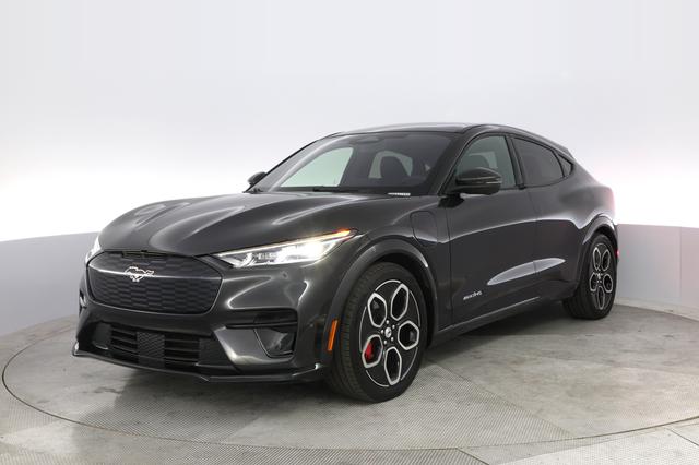 2022 Ford Mustang Mach-E — VIN 3FMTK4SE3NMA42749