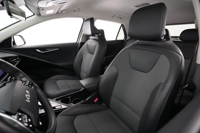 2024 Kia Niro EV — photo 3 of 21