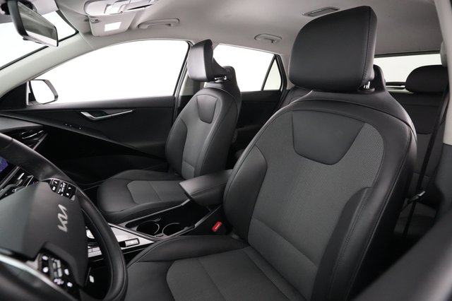 2024 Kia Niro EV — photo 3 of 21