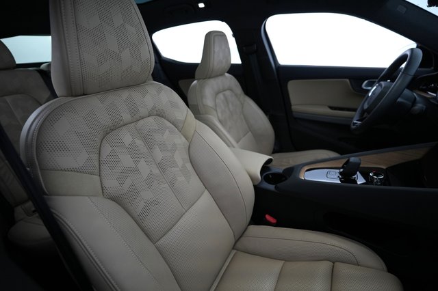 2022 Polestar 2 — photo 20 of 21