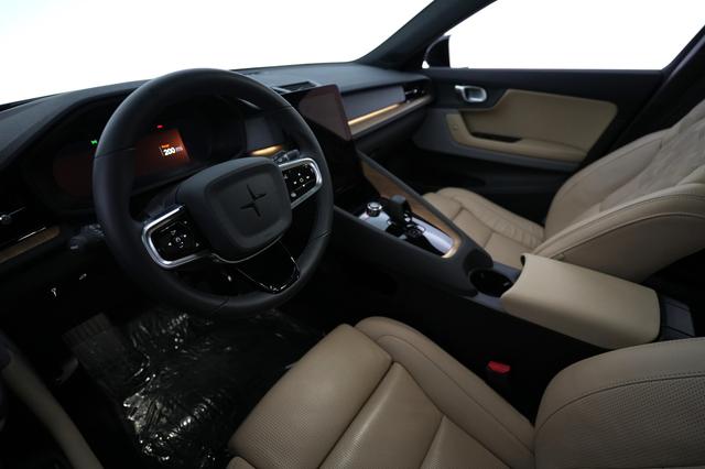 2022 Polestar 2 — photo 3 of 21