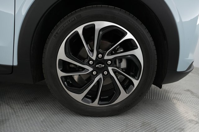 2023 Chevrolet Bolt EUV — photo 17 of 21