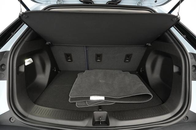 2023 Chevrolet Bolt EUV — photo 6 of 21