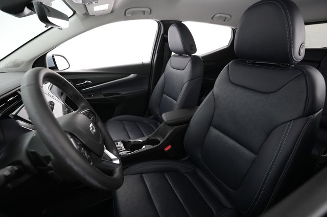 2023 Chevrolet Bolt EUV — photo 3 of 21