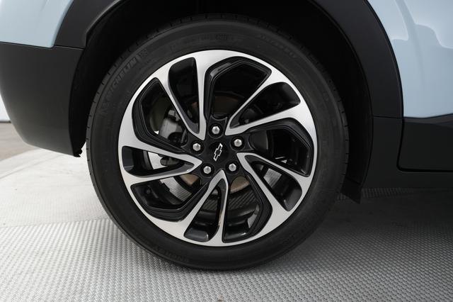 2023 Chevrolet Bolt EUV — photo 7 of 21