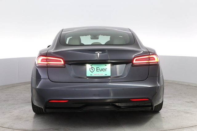 2022 Tesla Model S