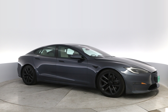 2022 Tesla Model S