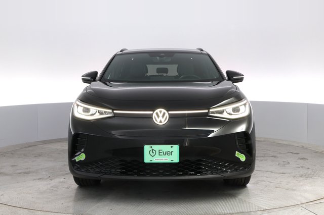 2023 Volkswagen ID.4 — photo 9 of 24