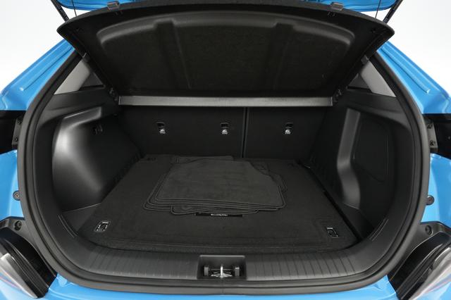 2022 Hyundai Kona — photo 6 of 21