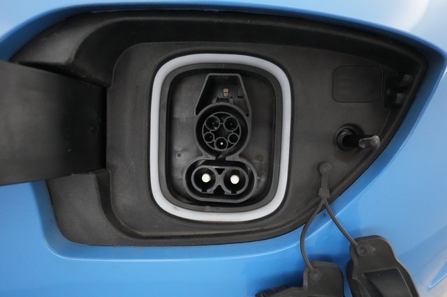2022 Hyundai Kona — photo 8 of 21