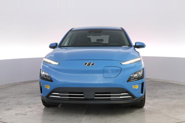 2022 Hyundai Kona — photo 9 of 21