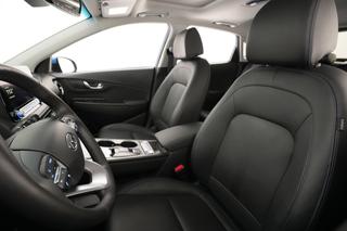 2022 Hyundai Kona — photo 3 of 21