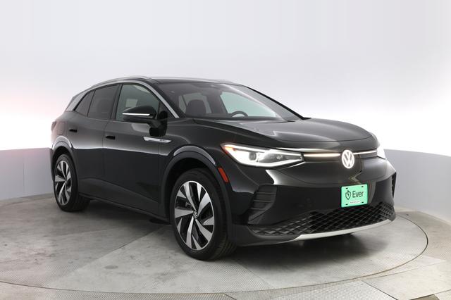2021 Volkswagen ID.4 — photo 10 of 21