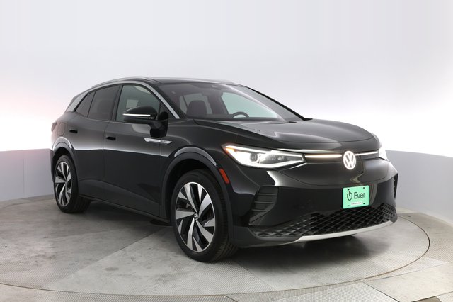 2021 Volkswagen ID.4 — photo 10 of 21