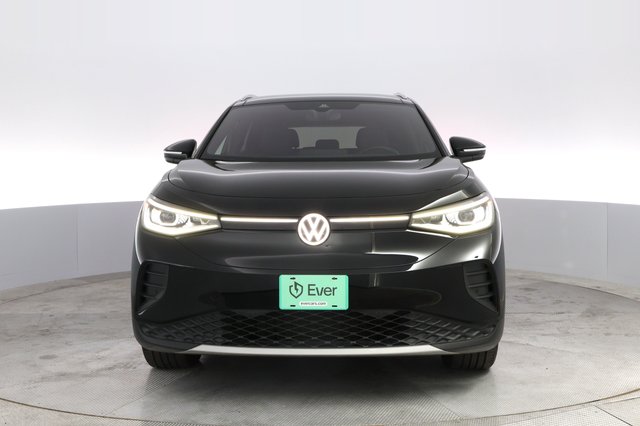 2021 Volkswagen ID.4 — photo 9 of 21