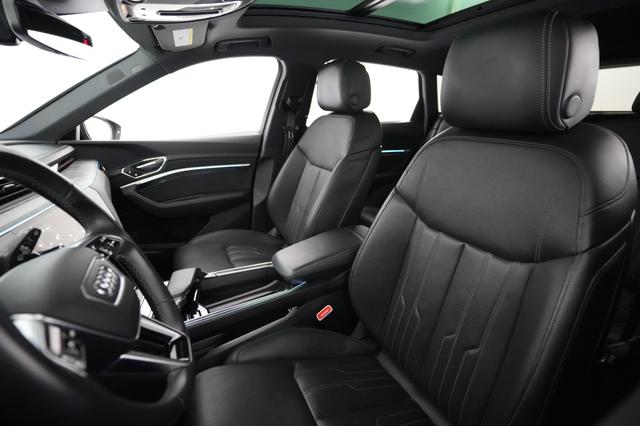 2022 Audi e-tron — photo 3 of 27