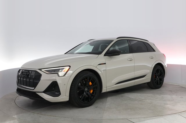 2022 Audi e-tron — VIN WA1VABGE1NB022627
