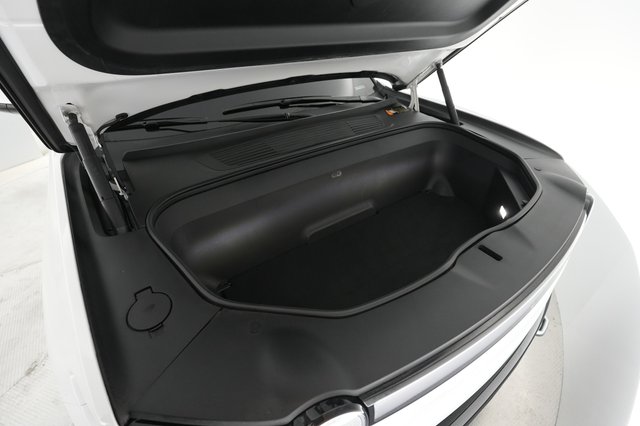 2022 Rivian R1S — photo 22 of 23