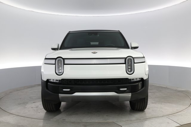 2022 Rivian R1S — photo 9 of 23