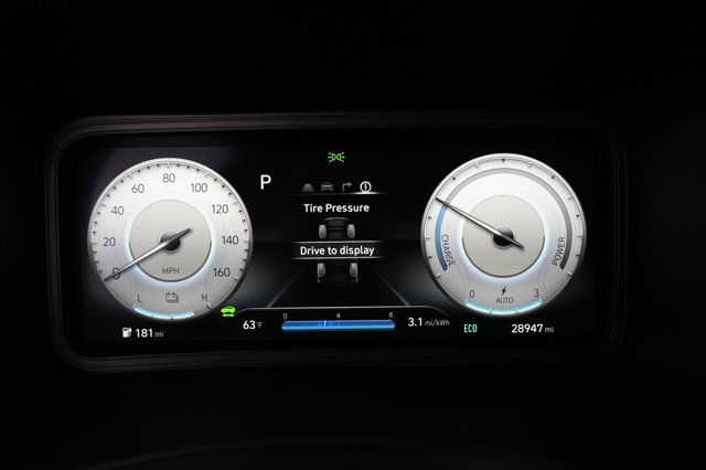 2022 Hyundai Kona — photo 5 of 24